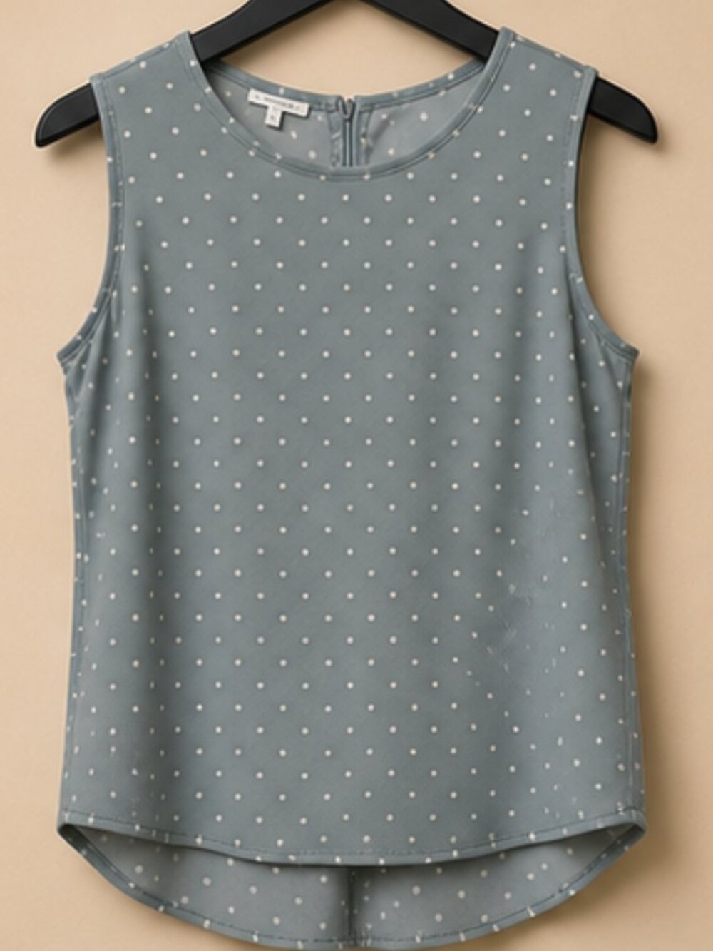 Maurices Blue Gray Polka Dot Sleeveless Blouse Size Large High Low Tank Top